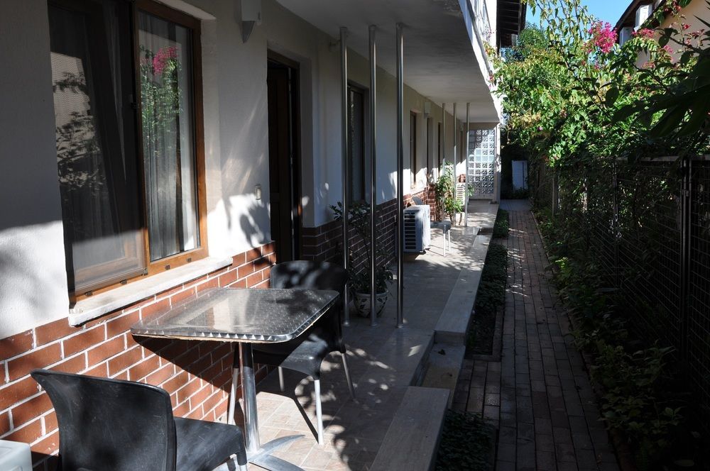 Longhouse Inn Hotel Dalyan Kültér fotó