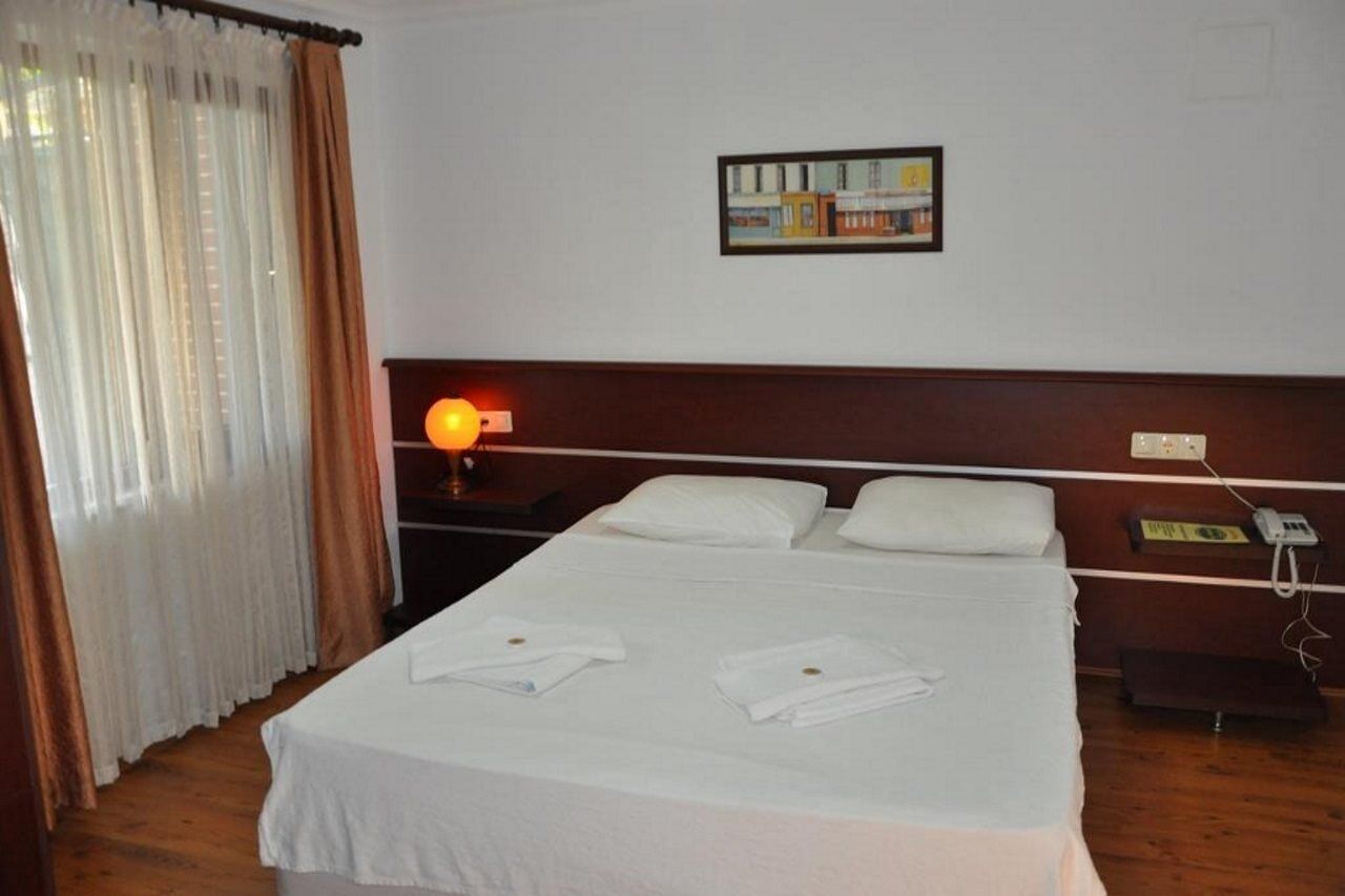 Longhouse Inn Hotel Dalyan Kültér fotó
